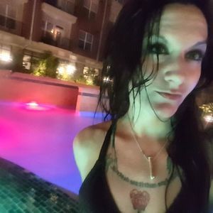 Meet your Posher, Viktoria